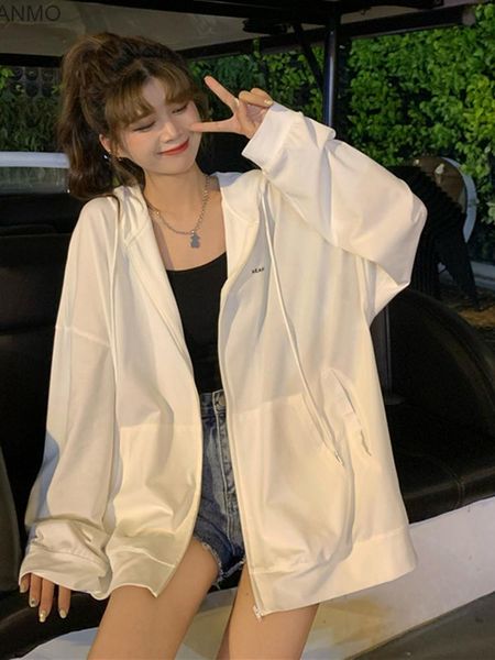 women's jackets thin small coat summer 2021 loose hooded long sleeve white medium length sunscreen sportswear, Black;brown
women's jackets thin small coat summer 2021 loose hooded long sleeve white medium length sunscreen sportswear, Black;brown