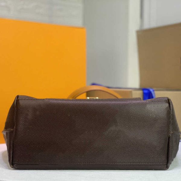 handbag branded crossbody mini luxurys bags designer tote bag shoulder_bag women real leather old flower shoulder two detachable straps yel
handbag branded crossbody mini luxurys bags designer tote bag shoulder_bag women real leather old flower shoulder two detachable straps yel