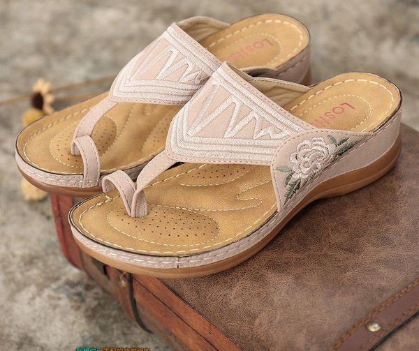women's sandals 2021flip flops wear flowers flip nonslip soft sole holiday beach shoes women slippers, Black
women's sandals 2021flip flops wear flowers flip nonslip soft sole holiday beach shoes women slippers, Black