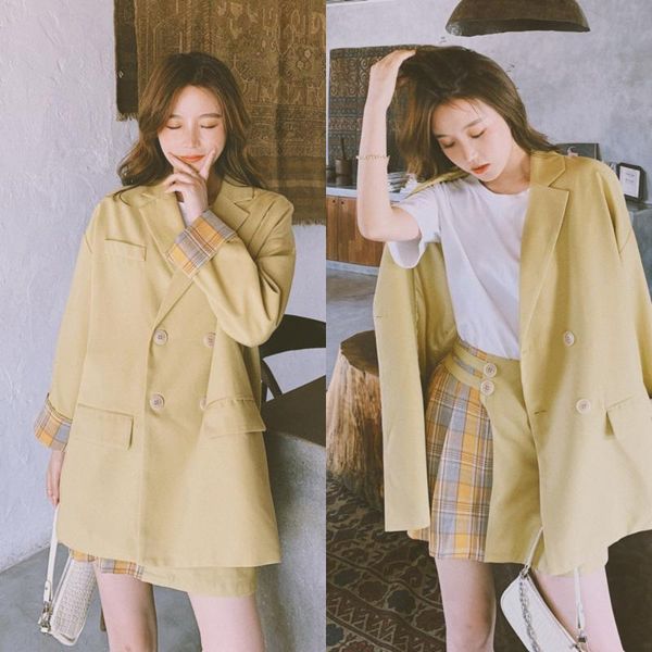 women's tracksuits 2021 autumn ladies chic retro plaid stitching double-breasted large size blazer + high waist skirt two-piece suit wo, Gray
women's tracksuits 2021 autumn ladies chic retro plaid stitching double-breasted large size blazer + high waist skirt two-piece suit wo, Gray