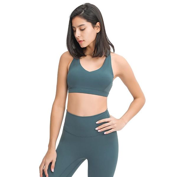 woman clothes breathable sports bra crop chest cross spanning beauty back wrapped ladies yoga without outfit
woman clothes breathable sports bra crop chest cross spanning beauty back wrapped ladies yoga without outfit