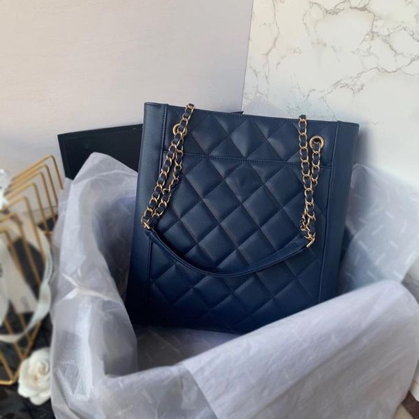 duffel bags high grade leather rhombic bag 2021 fashion wide band head bucket single shoulder messenger
duffel bags high grade leather rhombic bag 2021 fashion wide band head bucket single shoulder messenger