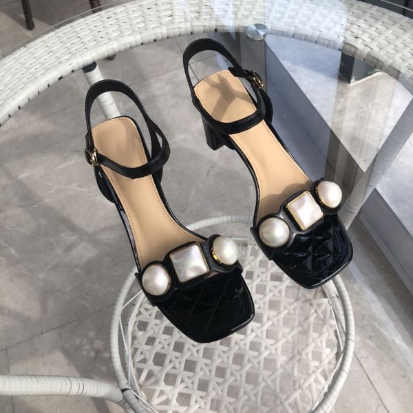 ladies sandals new cow patent leather pearl buckle word with square toe thick heel temperament women's shoes 01, Black
ladies sandals new cow patent leather pearl buckle word with square toe thick heel temperament women's shoes 01, Black