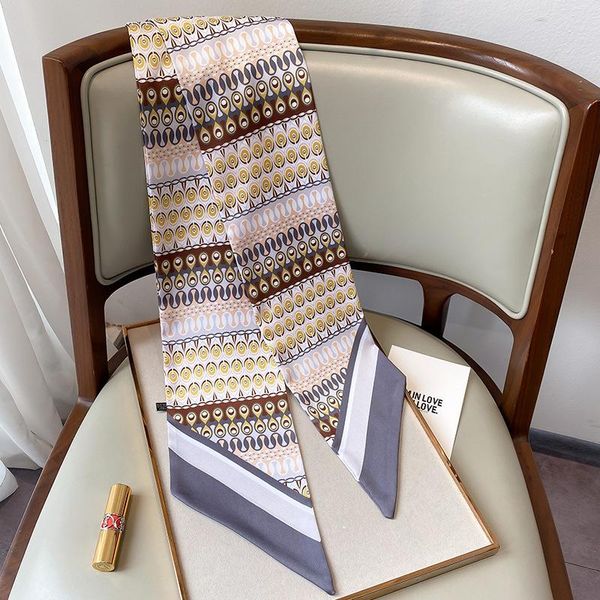 scarves 2021 spring and summer decorative small silk scarf women's hair band fashion narrow ribbon binding bag, Blue;gray
scarves 2021 spring and summer decorative small silk scarf women's hair band fashion narrow ribbon binding bag, Blue;gray