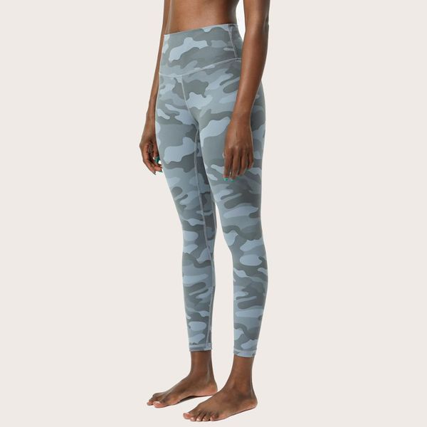 camo printed push up leggings women fitness yoga pants high waist squat proof ankle length gym sport leggings running tights, White;red
camo printed push up leggings women fitness yoga pants high waist squat proof ankle length gym sport leggings running tights, White;red