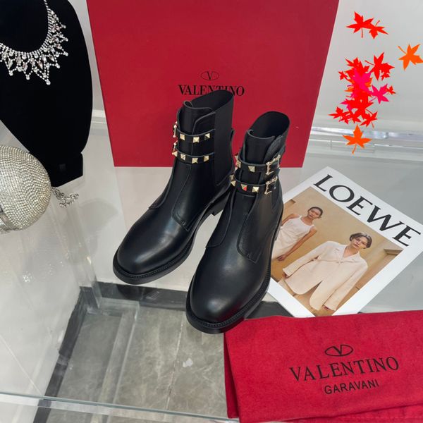 2022 leather boots ladies short ankle cowskin boot autumn winter chunky heel martin booties fashion camfortable shoes with box size 35-40 -h, Black
2022 leather boots ladies short ankle cowskin boot autumn winter chunky heel martin booties fashion camfortable shoes with box size 35-40 -h, Black