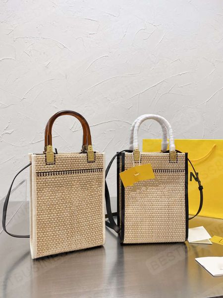 female designer tote bag fashion all-match one-shoulder portable net red with the same cross-body size 28*20
female designer tote bag fashion all-match one-shoulder portable net red with the same cross-body size 28*20