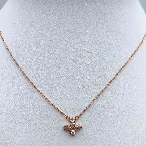 1:1 exclusive sale original genuine 100% s925 sterling silver flower love necklace high-end classic girlfriend gift
1:1 exclusive sale original genuine 100% s925 sterling silver flower love necklace high-end classic girlfriend gift