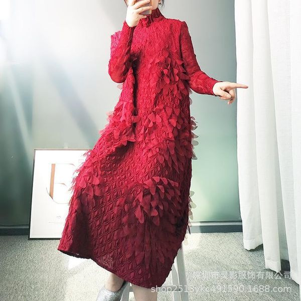 miyake fold dress long in spring 2021 a word lady atmosphere embroidery turtleneck render fat meat, Black;gray
