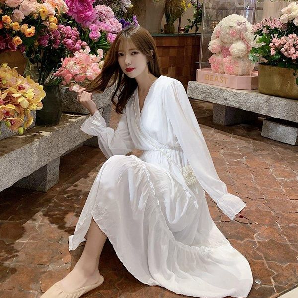 casual dresses starts to stock the ~ will of spring han edition v-neck administrative floral chiffon dress, Black;gray
casual dresses starts to stock the ~ will of spring han edition v-neck administrative floral chiffon dress, Black;gray