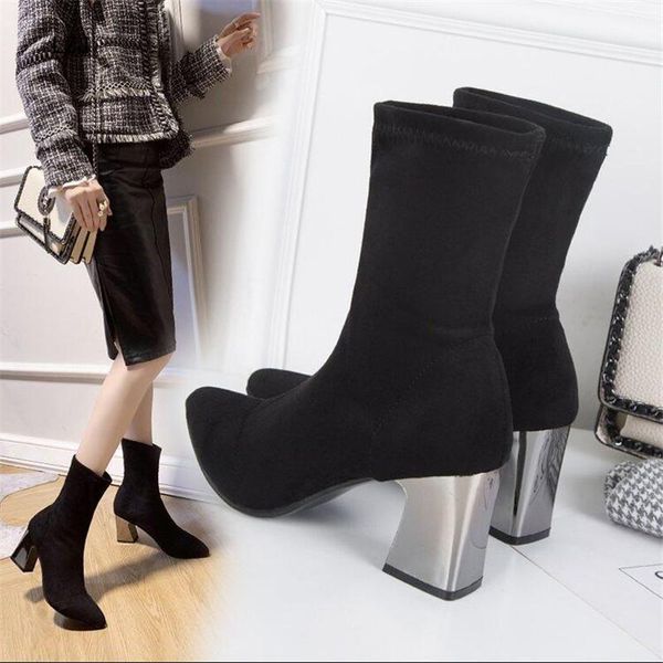 boots lzj 2021 classic women ankle winter autumn casual shoes mid heel suede warm ladies femme booties l747, Black
boots lzj 2021 classic women ankle winter autumn casual shoes mid heel suede warm ladies femme booties l747, Black