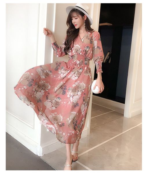 dresses summer 2021 new v-neck loose floral chiffon dress women's mid long print waist over knee first love skirt, Black;gray
dresses summer 2021 new v-neck loose floral chiffon dress women's mid long print waist over knee first love skirt, Black;gray