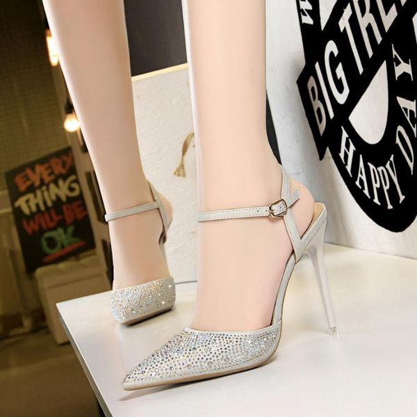 dress shoes 2021 fashion women pumps classics high heels diamond work office pointed toe ladies sandals, Black
dress shoes 2021 fashion women pumps classics high heels diamond work office pointed toe ladies sandals, Black