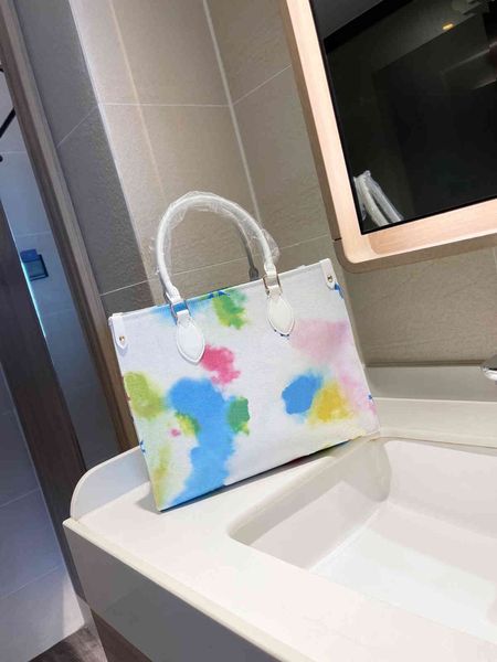 designer tote bag branded crossbody mini luxurys bags handbag tie-dye leather high-end brand design buckle
designer tote bag branded crossbody mini luxurys bags handbag tie-dye leather high-end brand design buckle