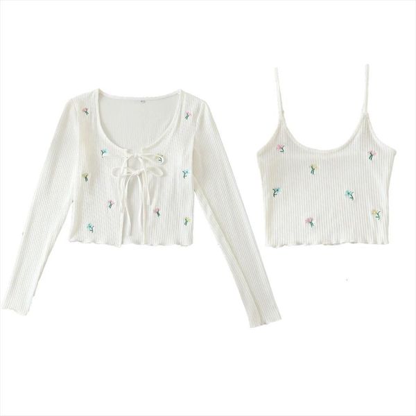two piece set knitted womenpant cardigan embroidery amp adjustable strap crop camisole ensemble femme, White
two piece set knitted womenpant cardigan embroidery amp adjustable strap crop camisole ensemble femme, White