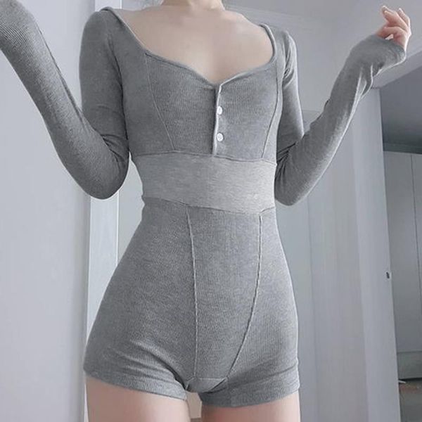 women's jumpsuits & rompers 2021 fashion trousers spring solid color breasted slim temperament commuter shorts no belt jumpsuit women, Black;white
women's jumpsuits & rompers 2021 fashion trousers spring solid color breasted slim temperament commuter shorts no belt jumpsuit women, Black;white