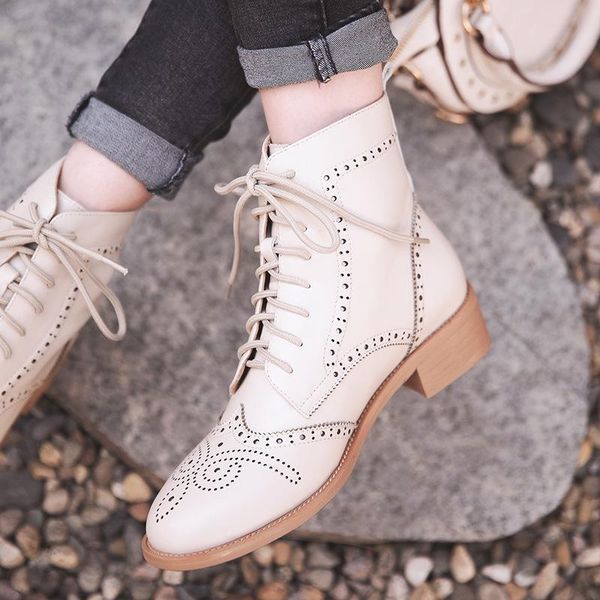 boots plush short women's single boot round head in autumn and winter 2021 with lace up brock women, Black
boots plush short women's single boot round head in autumn and winter 2021 with lace up brock women, Black