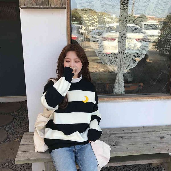 womens sweaters kawaii ulzzang college candy color stripes moon sets embroidery sweater female harajuku clothing for women lady, White;black
womens sweaters kawaii ulzzang college candy color stripes moon sets embroidery sweater female harajuku clothing for women lady, White;black
