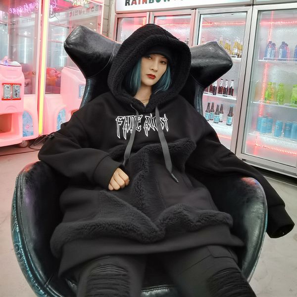 hoodies 2020 winter new female sweater design felt niche bulk plush sewing impression mid-length hooded coat trend, Black
hoodies 2020 winter new female sweater design felt niche bulk plush sewing impression mid-length hooded coat trend, Black