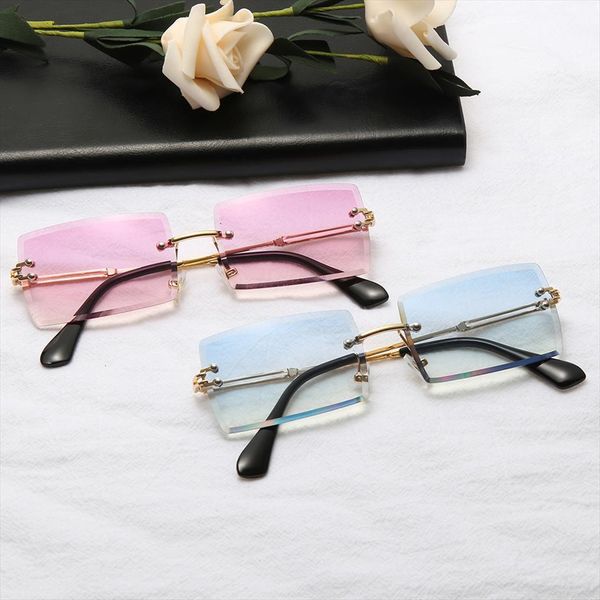 Longkeeper Fashion Rimless Rectangle Sunglasses Women Gradient Lens Shades Eyewear Clear Square Trendy Oculos Masculino, White;black
Longkeeper Fashion Rimless Rectangle Sunglasses Women Gradient Lens Shades Eyewear Clear Square Trendy Oculos Masculino, White;black