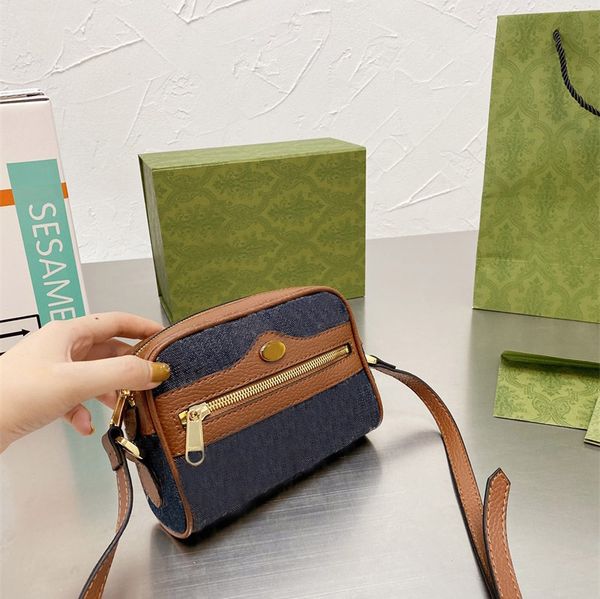 2021 designer womens bags shoulder bag luxury retro style fashion single handbag lady cross body with 2 colors
2021 designer womens bags shoulder bag luxury retro style fashion single handbag lady cross body with 2 colors