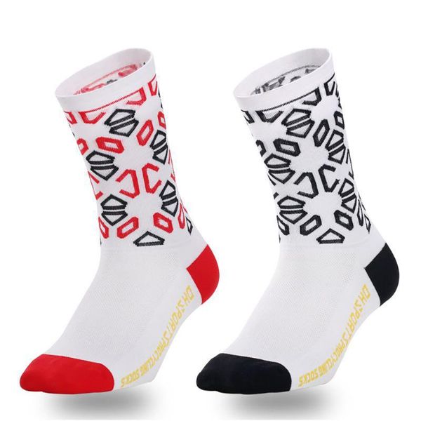 wear resistant breathable cycling sports socks competitive mountain road camping fitness, Black
wear resistant breathable cycling sports socks competitive mountain road camping fitness, Black