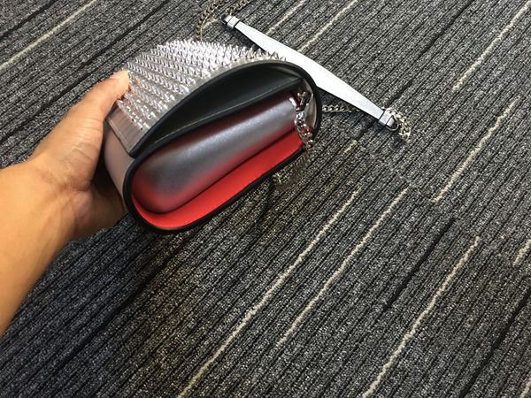 fashion women rivet evening bag personalityhead embossed holding envelope shoulder bags street trend head genuine leather purse branded hand
fashion women rivet evening bag personalityhead embossed holding envelope shoulder bags street trend head genuine leather purse branded hand