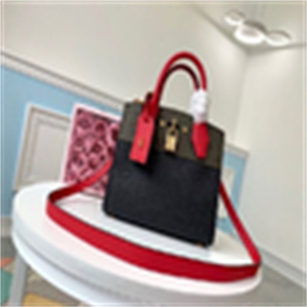 cross luxury r60c m53804 black shoulder bag women handbags iconic bags handles shoulder bags totes brand body bag designer clutches, Red;black
cross luxury r60c m53804 black shoulder bag women handbags iconic bags handles shoulder bags totes brand body bag designer clutches, Red;black