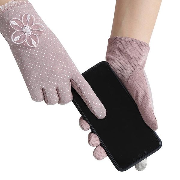 1pairs lace flower driving gloves touch screen women thin anti-slip wave point cotton summer sunscreen lady mitten five fingers, Blue;gray
1pairs lace flower driving gloves touch screen women thin anti-slip wave point cotton summer sunscreen lady mitten five fingers, Blue;gray