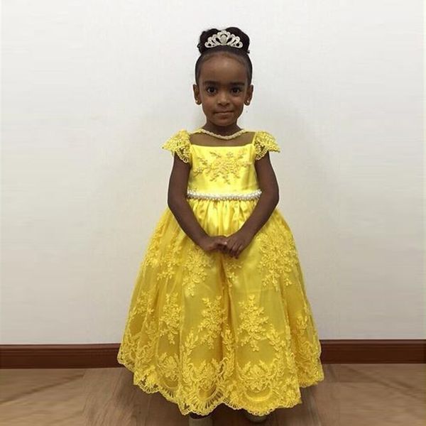 lace flower girls' dresses for weddings crew neck capped sleeves kids formal party wear bow beaded sash princess birthday pageant gowns, White;blue
lace flower girls' dresses for weddings crew neck capped sleeves kids formal party wear bow beaded sash princess birthday pageant gowns, White;blue