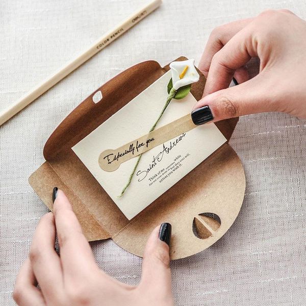 greeting cards 5/10/20pcs kraft paper envelope for valentine's day mother's teacher's especially rose artificial flower card
greeting cards 5/10/20pcs kraft paper envelope for valentine's day mother's teacher's especially rose artificial flower card