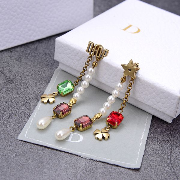 70% off 2021 new family earrings flower pearl color square diamond lady, Golden;silver
70% off 2021 new family earrings flower pearl color square diamond lady, Golden;silver