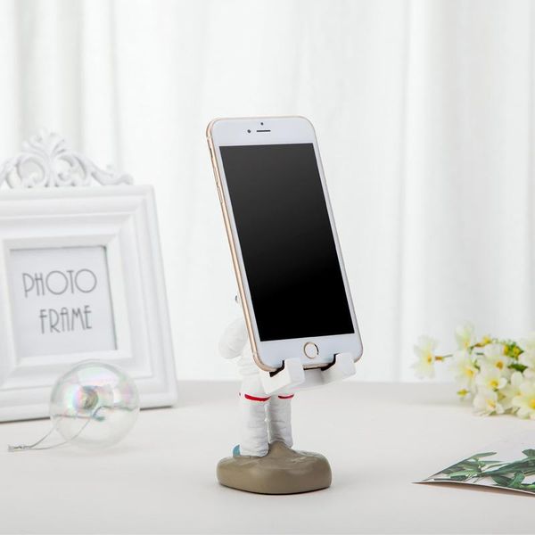 mobile phone stand deskfixed gift lazy live broadcast tv tablet holder home accessories creative spaceman astronaut ornament cell mounts
mobile phone stand deskfixed gift lazy live broadcast tv tablet holder home accessories creative spaceman astronaut ornament cell mounts