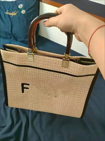 9a mini crossbody bag kangkang clutch constance handmade purse m99180003 women luxurys designers bags 2021 classic fashion cowhide flap epso
9a mini crossbody bag kangkang clutch constance handmade purse m99180003 women luxurys designers bags 2021 classic fashion cowhide flap epso