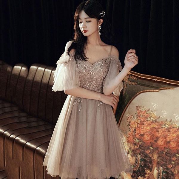 ethnic clothing fairy butterfly perspective sleeve short cheongsam exquisite beaded spaghetti strap qipao charming evening party dress, Red
ethnic clothing fairy butterfly perspective sleeve short cheongsam exquisite beaded spaghetti strap qipao charming evening party dress, Red