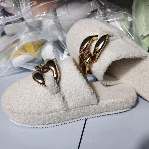 slippers cover toe female shoes womens outdoor slides fur flip flops low fashion mules 2021 plush flat luxury rome basic ru, Black
slippers cover toe female shoes womens outdoor slides fur flip flops low fashion mules 2021 plush flat luxury rome basic ru, Black