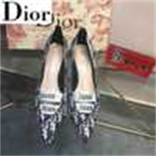 pumps brand women high heels sandals slippers mules slides designer loafers ballerinas sneakers dress shoes luxury qhyu, Black;white
pumps brand women high heels sandals slippers mules slides designer loafers ballerinas sneakers dress shoes luxury qhyu, Black;white