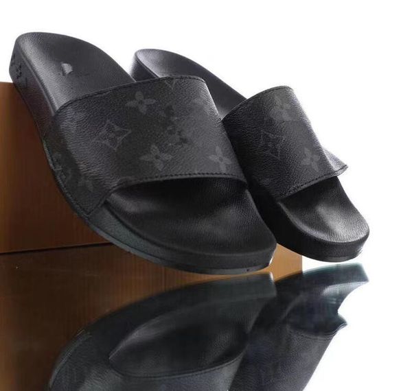 slipper couples summer 2021 wear men and women beach flip-flop lady outdoor personality simple thick bottom, Black
slipper couples summer 2021 wear men and women beach flip-flop lady outdoor personality simple thick bottom, Black