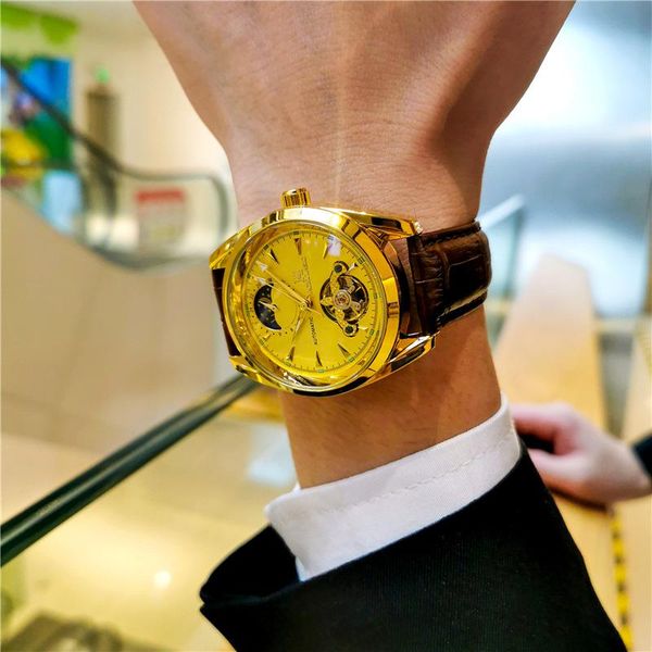 wristwatches jojoz mechanical watch male luminous waterproof sun, moon and stars flywheel automatic, Slivery;brown
wristwatches jojoz mechanical watch male luminous waterproof sun, moon and stars flywheel automatic, Slivery;brown