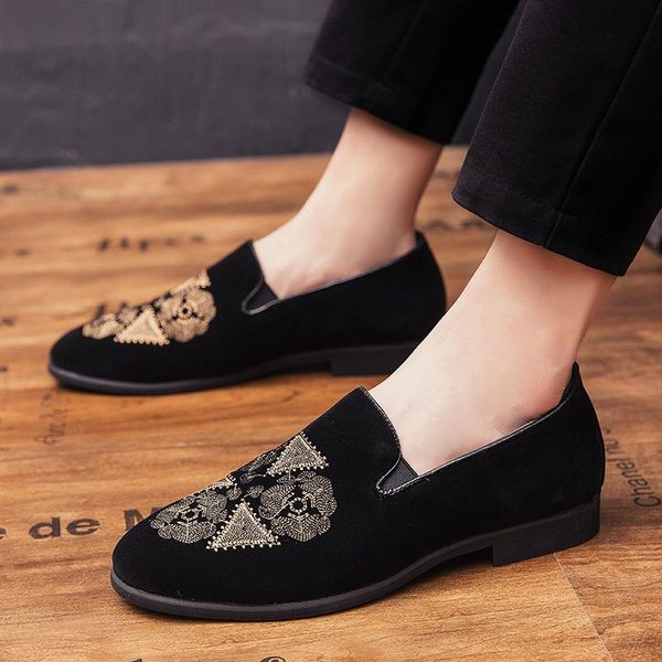 dress shoes trend men black embroidery desbrowen pointed oxford male wedding party homecoming sapato social masculino 38-46
dress shoes trend men black embroidery desbrowen pointed oxford male wedding party homecoming sapato social masculino 38-46