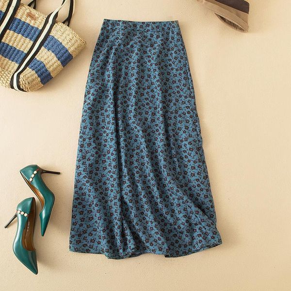 skirts women fashion 2021 summer vintage floral print long maxi skirt high waist a-line female boho holiday chiffon y384, Black
skirts women fashion 2021 summer vintage floral print long maxi skirt high waist a-line female boho holiday chiffon y384, Black