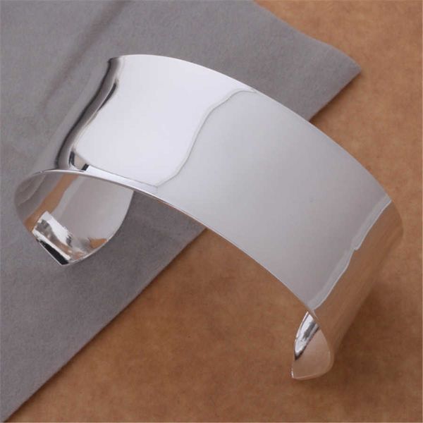 men bracelet fashion silver color jewelry big smooth cuff men bracelet bangle wholesale factory price as139 q0719, Black
men bracelet fashion silver color jewelry big smooth cuff men bracelet bangle wholesale factory price as139 q0719, Black