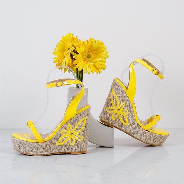 sandals arrivals fashion casual wedges women 2021 spring buckle strap high heels with platforms 3 colors available, Black
sandals arrivals fashion casual wedges women 2021 spring buckle strap high heels with platforms 3 colors available, Black