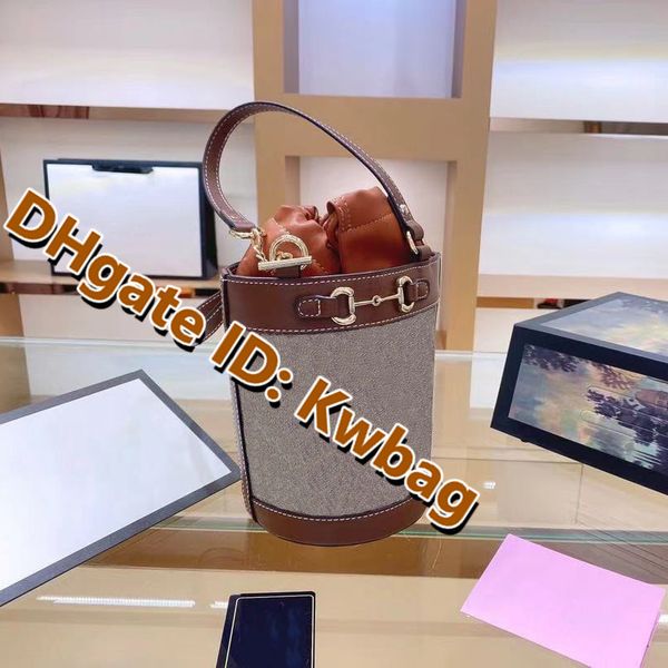 2021 vintage barrel bucket bag tote backpack bags large totes fashion one shoulder handbags lady high-quality cross body handbag wallet clut
2021 vintage barrel bucket bag tote backpack bags large totes fashion one shoulder handbags lady high-quality cross body handbag wallet clut