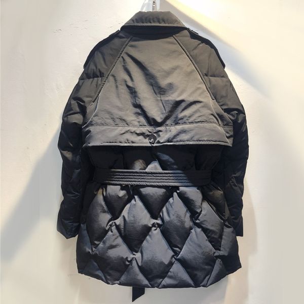 xiaojuxi down jacket women's waist small son diamond slot slim winter thick coat long section black white duckling windbreaker
xiaojuxi down jacket women's waist small son diamond slot slim winter thick coat long section black white duckling windbreaker