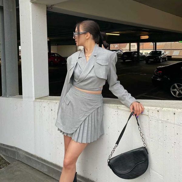 women blazer set suits cropped blazer and mini skirt and vest high fashion za women outfit ensemble femme summer 210709, White
women blazer set suits cropped blazer and mini skirt and vest high fashion za women outfit ensemble femme summer 210709, White