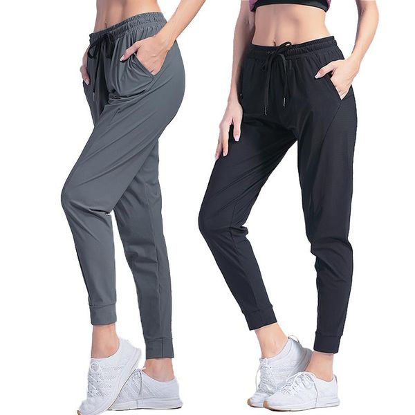 female sportswear trousers ice silk women's athletic joggers quick dry running hiking pants pockets yoga loose, Black;blue
female sportswear trousers ice silk women's athletic joggers quick dry running hiking pants pockets yoga loose, Black;blue