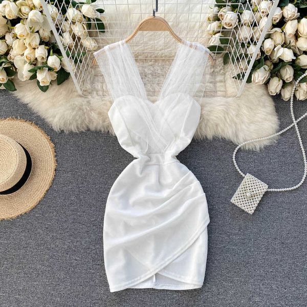 deat women temperament mesh pleated irregular buttocks dress solid color v-neck open back fashion spring summer 11b320 210709, Black;gray
deat women temperament mesh pleated irregular buttocks dress solid color v-neck open back fashion spring summer 11b320 210709, Black;gray