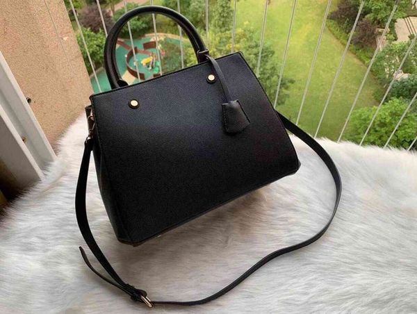 famous bags handbag embossed women designer handbags ladies handbag fashion tote bag women's shop bags backpack ladies should bag
famous bags handbag embossed women designer handbags ladies handbag fashion tote bag women's shop bags backpack ladies should bag