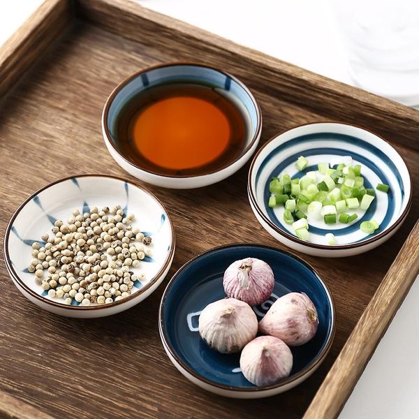 dishes & plates 1pcs small underglaze hand-painted ceramic tableware round soy sauce dish seasoning vinegar snack
dishes & plates 1pcs small underglaze hand-painted ceramic tableware round soy sauce dish seasoning vinegar snack